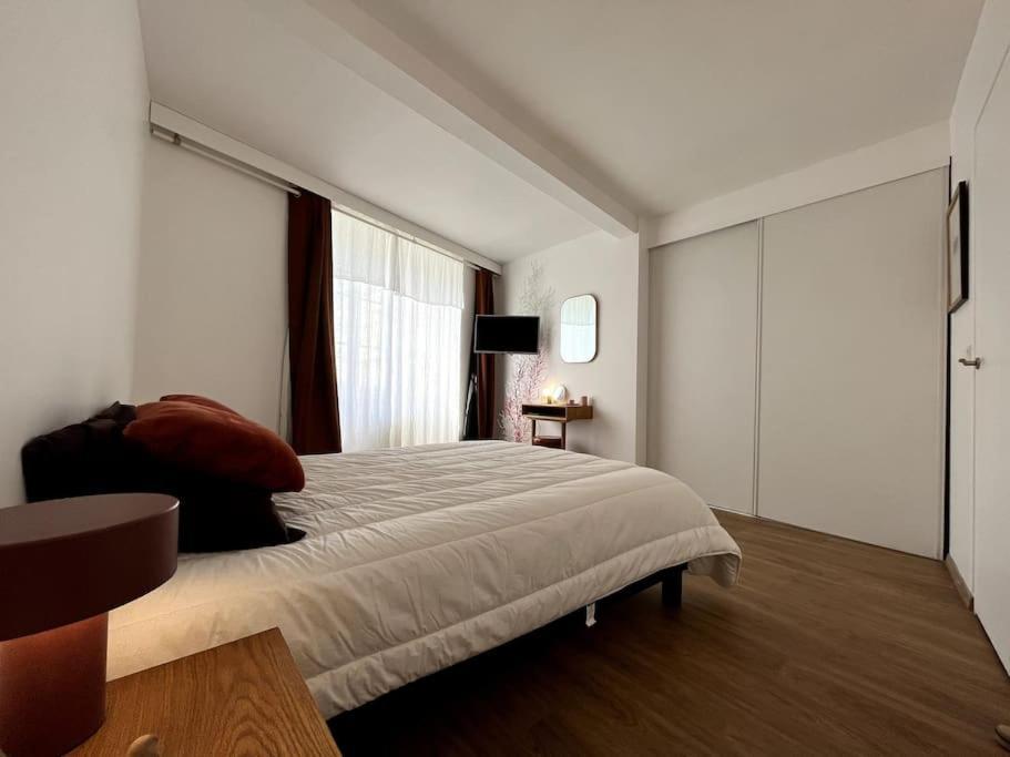 Elegant T2 Entierement Renove Apartment